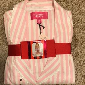 Victoria’s Secret Flannel Pajama Set